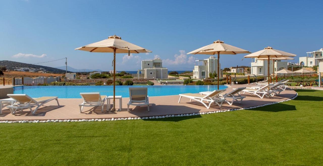 Sun And Moon Villas Pirgaki  エクステリア 写真